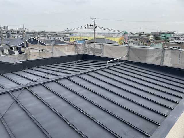 草加市積水ハウス屋根塗装工事